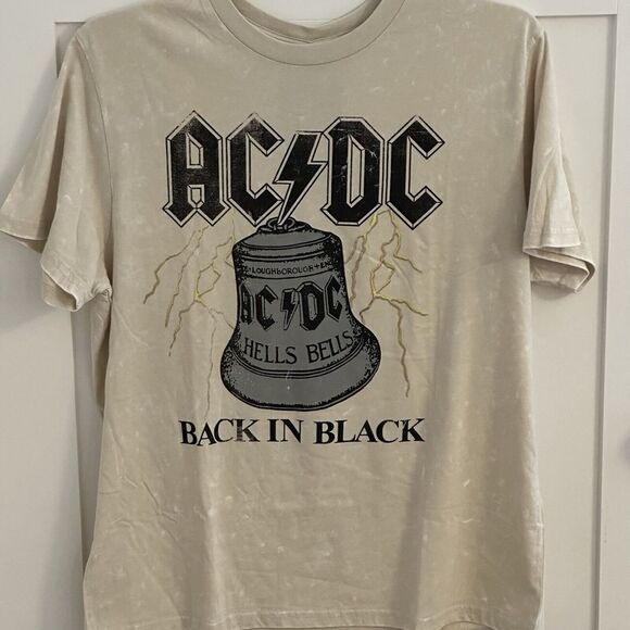 NWT AC/DC Men's Back In Black T-shirt‎ Tee Beige Whitewashed Size Large - Picture 1 of 9